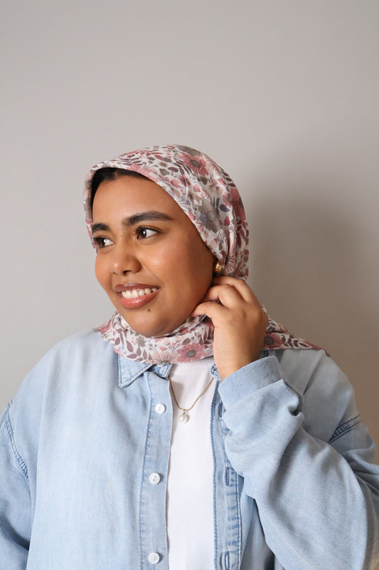 Daisy Square Scarf