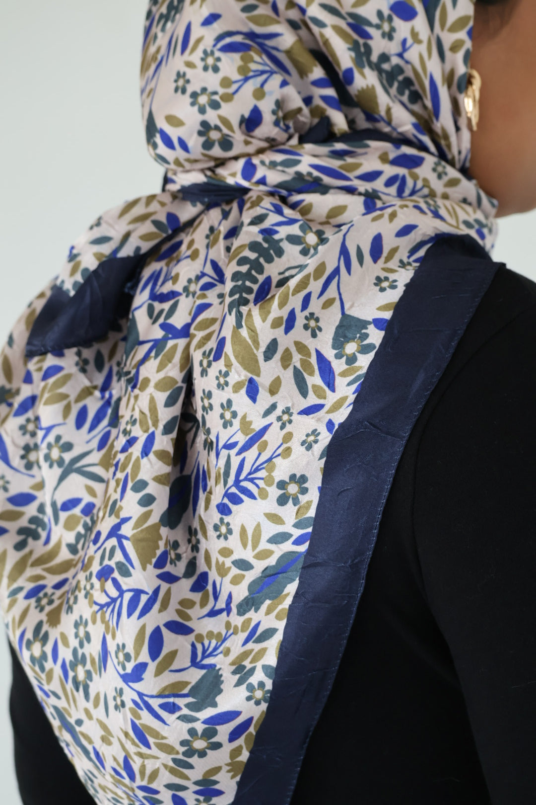 Göreme Gloss Square Scarf