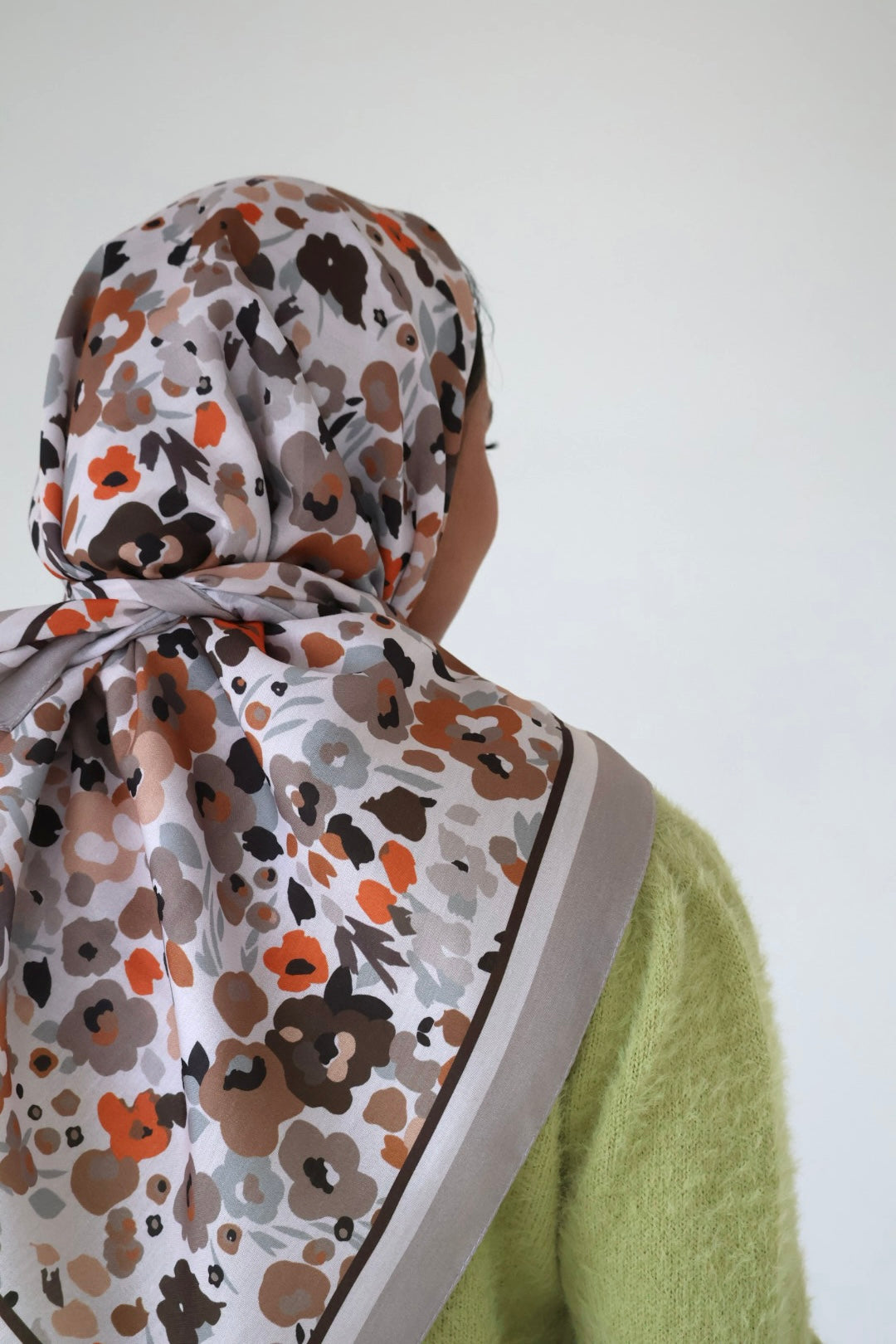 Lara Square Scarf